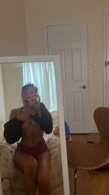 Full leaked Emmy corinne private photo
