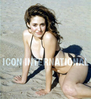 Full leaked Emmy rossum private photo
