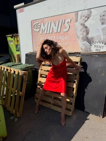 Full leaked Emmy rossum private photo