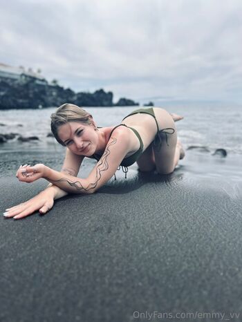 Full leaked Emmy vv private photo