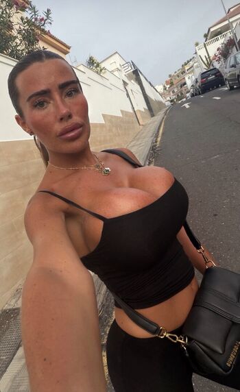 Full leaked Emmymxoxo private photo