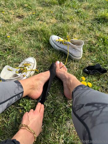 Emmysfeetandsocks
