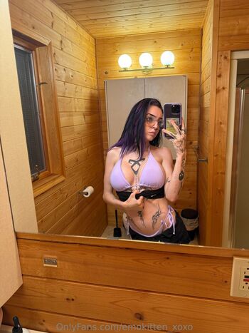 Full leaked Emokitten xoxo private photo