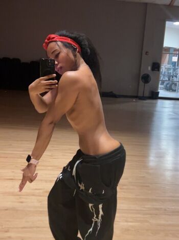Full leaked Emorie page private photo