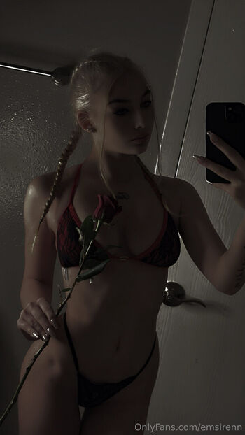 Full leaked Emsirenn private photo