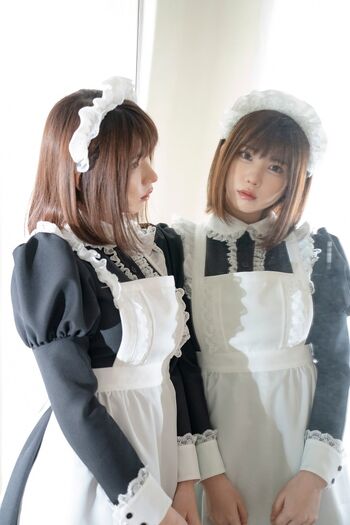 Full leaked Enako page private photo
