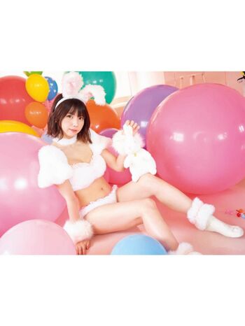 Full leaked Enako private photo