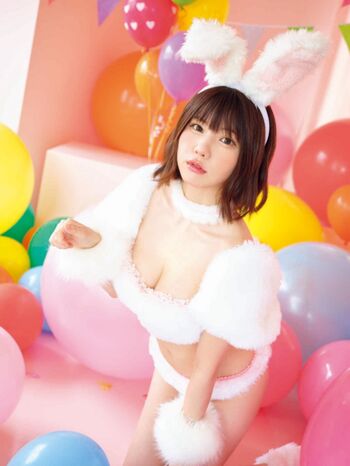 Full leaked Enako private photo