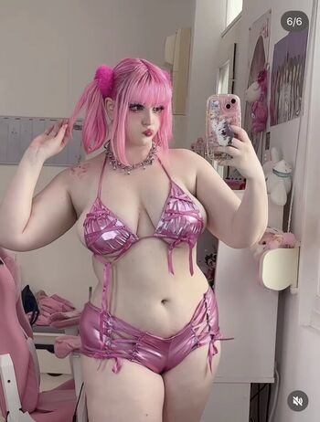 Full leaked Eriiiikaax private photo