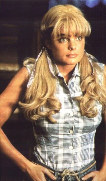 Full leaked Erika eleniak private photo