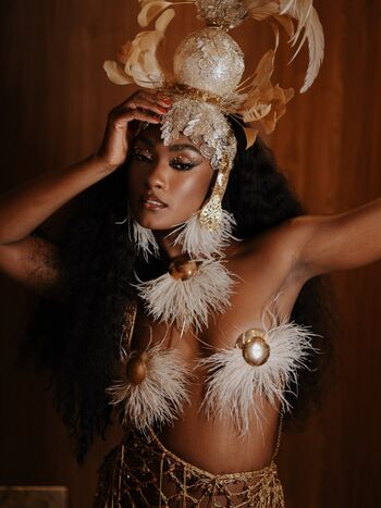 Full leaked Erika januza private photo