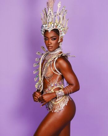 Full leaked Erika januza private photo