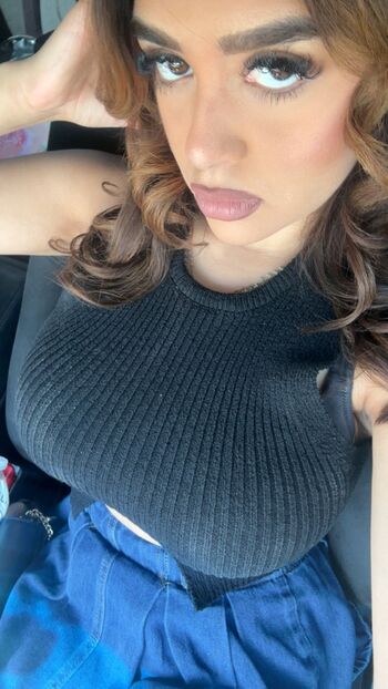 Erika M Diaz
