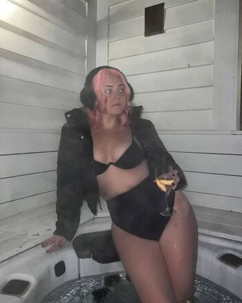 Full leaked Erin dougal private photo