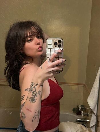 Full leaked Erin dougal private photo