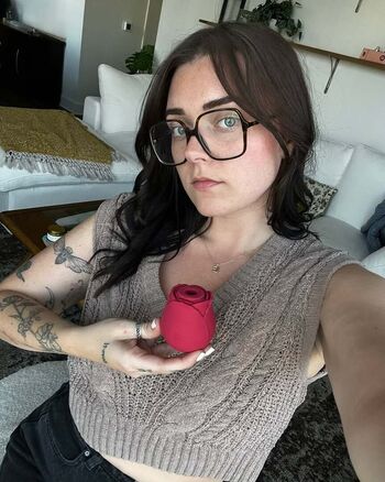 Full leaked Erin dougal private photo