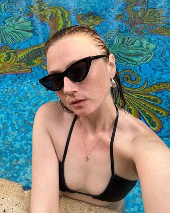 Erin Hour