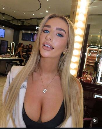 Full leaked Erin lally page private photo