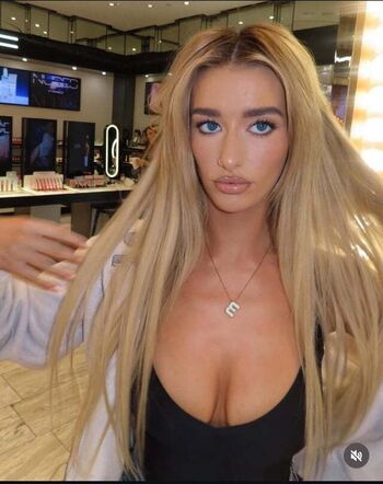 Full leaked Erin lally private photo