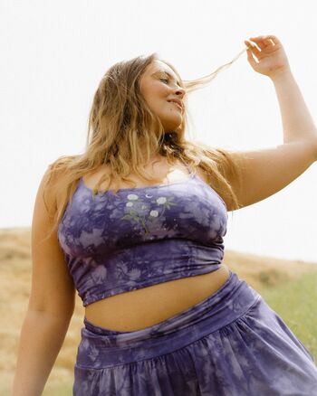Full leaked Erinmhk page private photo