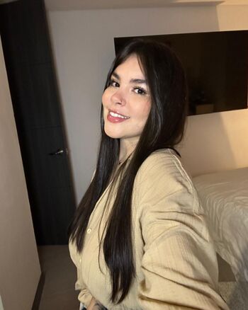 Full leaked Erotic boobs private photo