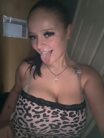 Full leaked Eryka private photo