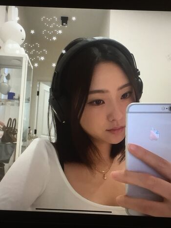 Full leaked Esblee private photo