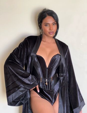 Full leaked Esha avantha naidoo private photo