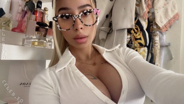 Full leaked Esleem private photo