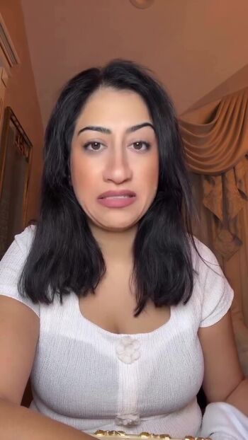 Full leaked Estee palti private photo