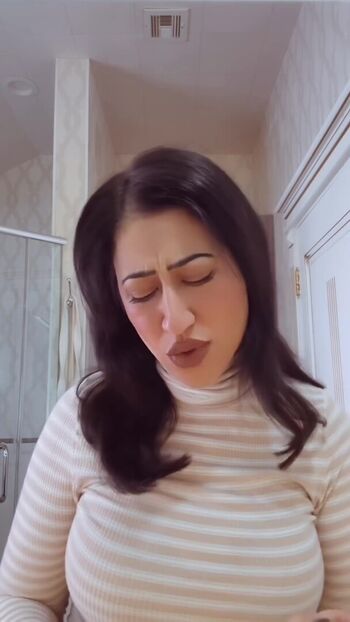 Full leaked Estee palti private photo