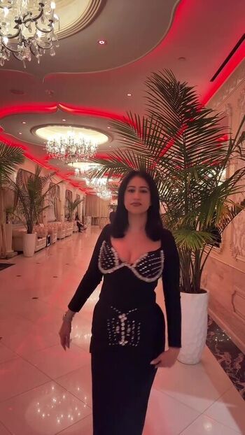 Full leaked Estee palti private photo