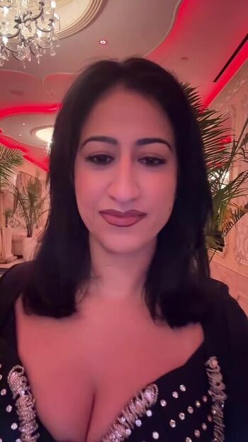 Full leaked Estee palti private photo