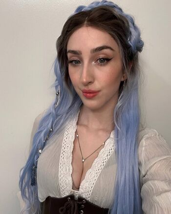 Full leaked Estella graves private photo