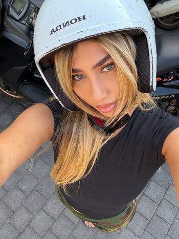 Full leaked Estelllexo private photo