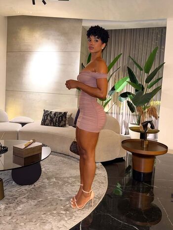 Full leaked Estephany gutierre private photo