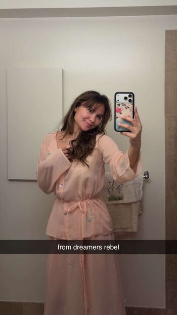 Full leaked Ester dobrik private photo