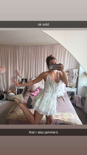 Full leaked Ester dobrik private photo