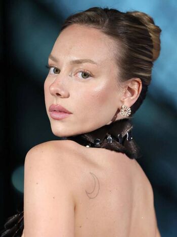 Full leaked Ester exposito private photo