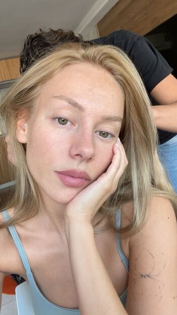 Full leaked Ester exposito private photo