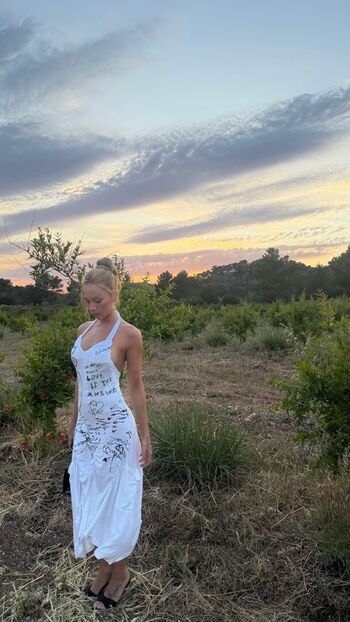 Full leaked Ester exposito private photo