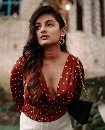 Full leaked Esther anil private photo