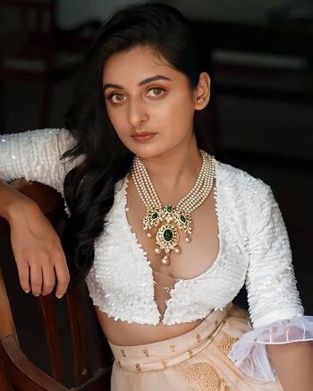 Full leaked Esther anil private photo