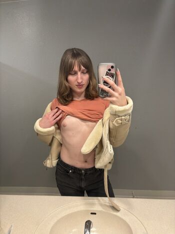 Full leaked Esther grey private photo