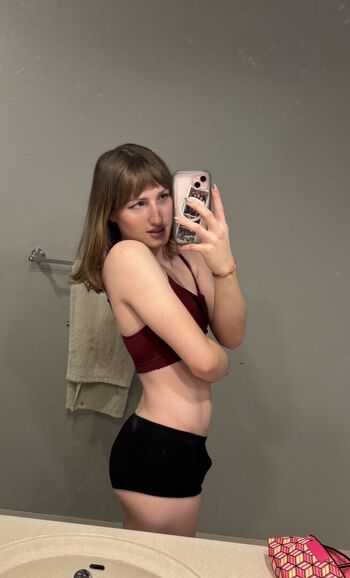 Full leaked Esther grey private photo