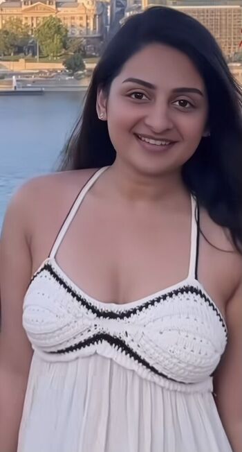 Full leaked Estheranil private photo