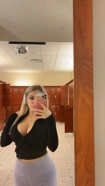 Full leaked Esvittie private photo