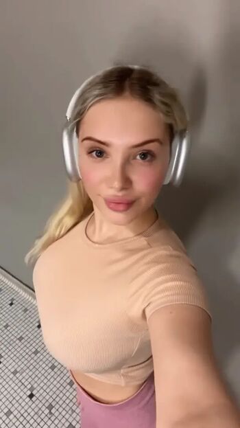 Full leaked Esvittie private photo