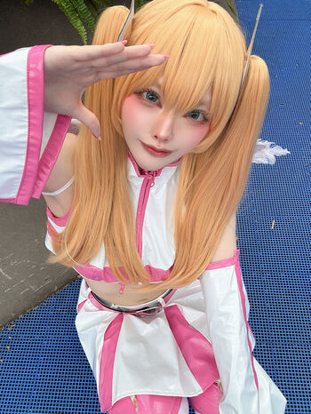 Full leaked Etocha cos page private photo