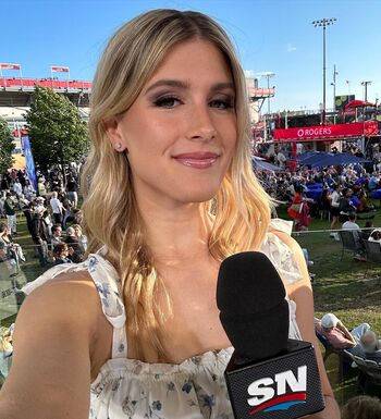 Full leaked Eugenie bouchard page private photo